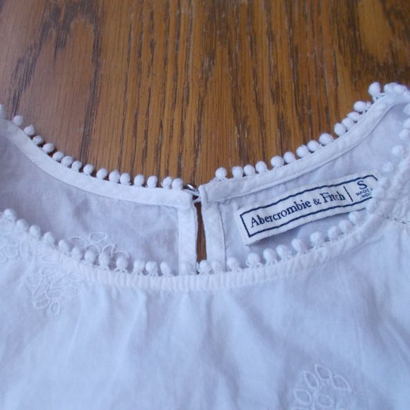 EUC Abercrombie & Fitch 100% COTTON Blouse S - Picture 2 of 10